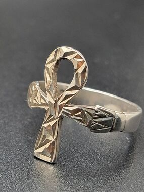 Sterling Silver Ankh Ring - Silver